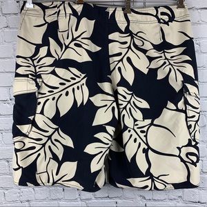 Hawaiian Performance Surf Wear‎ Floral Print